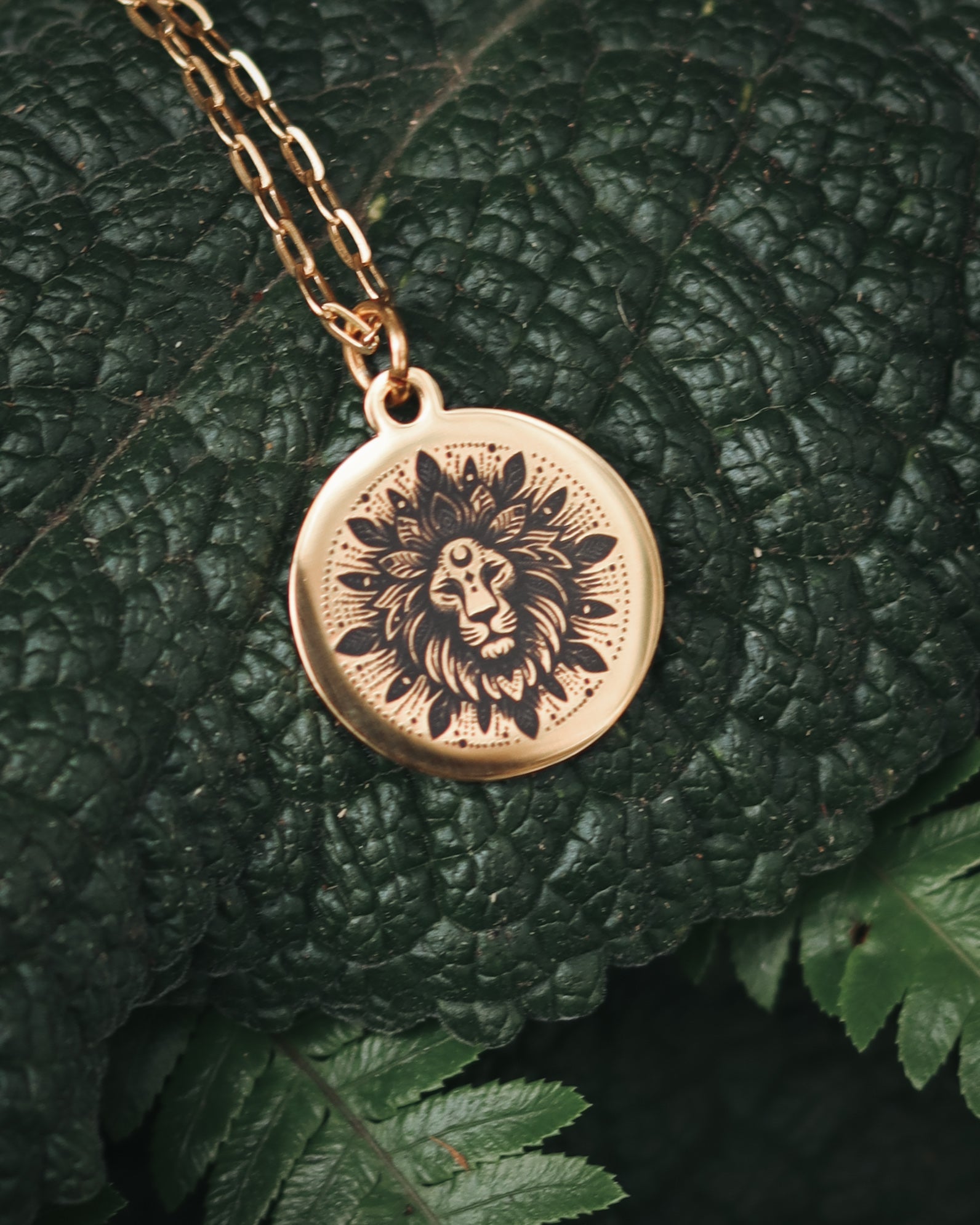 Lionheart Necklace - Kowhai and Sage