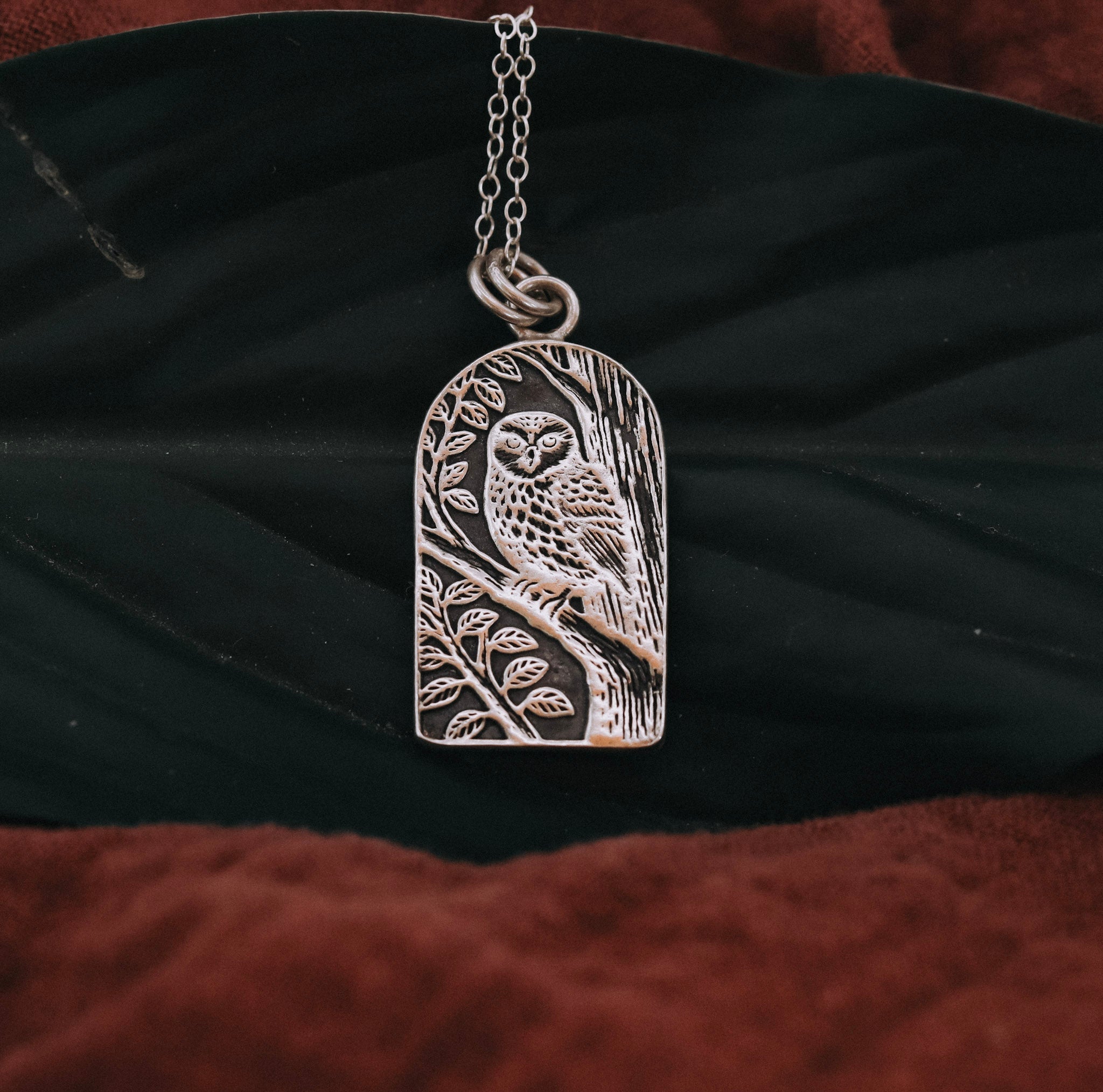Silver Arch Pendants – Ruru, Tui, Kotare, Pīwakawaka & Orca - Kowhai and Sage