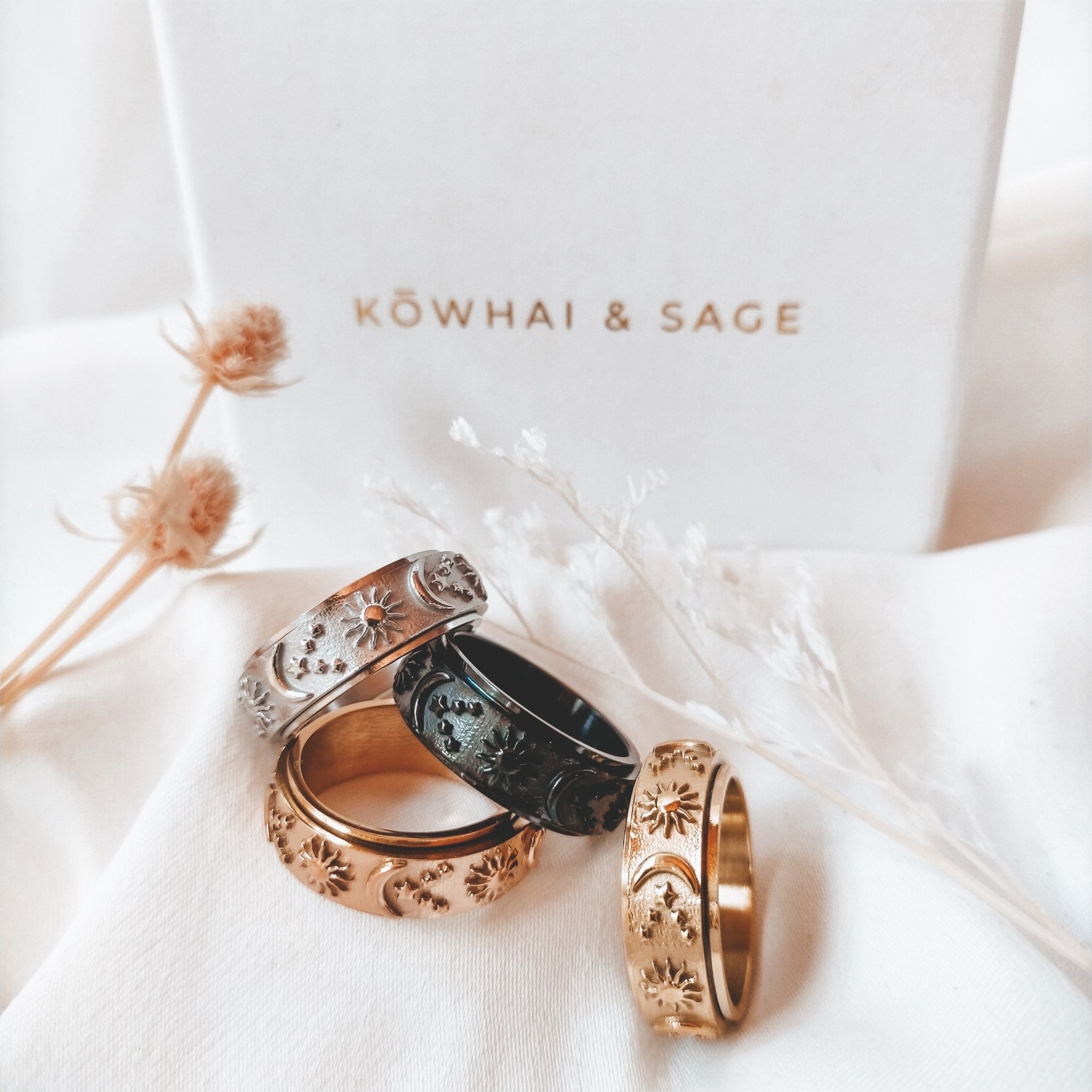 Moon and Sun Fidget Ring - Kowhai and Sage