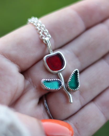 Red Tulip Necklace