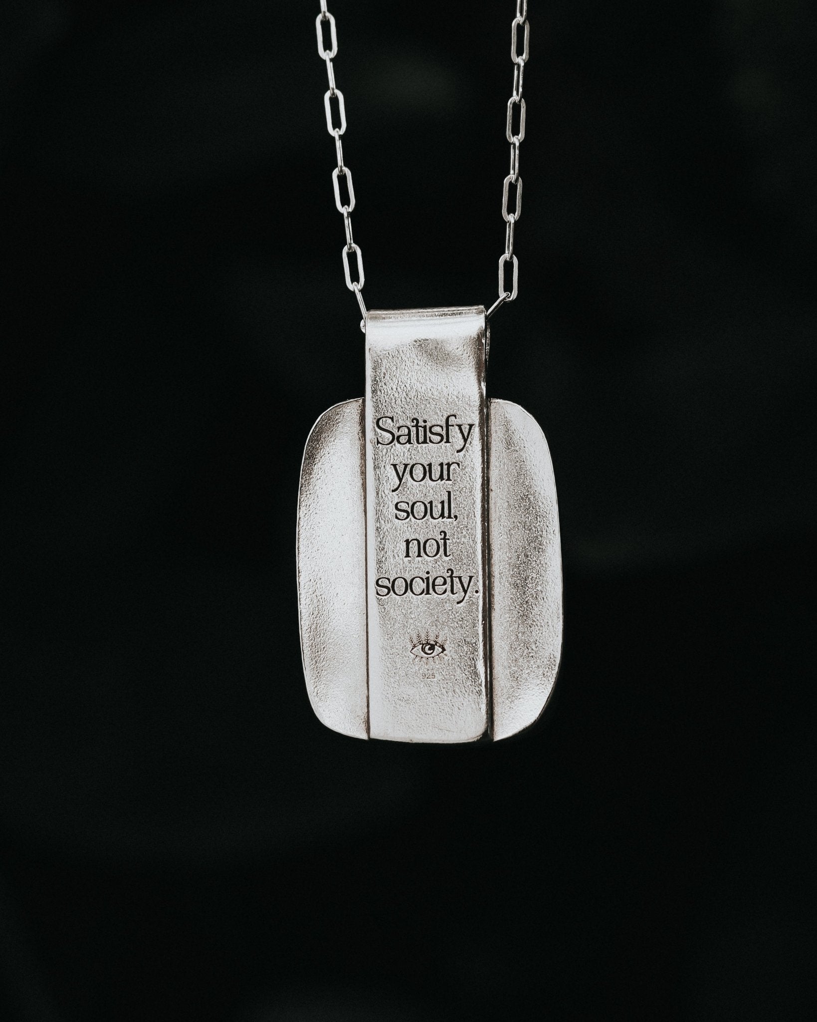 Blue Lace Agate Soul Necklace - Kowhai and Sage