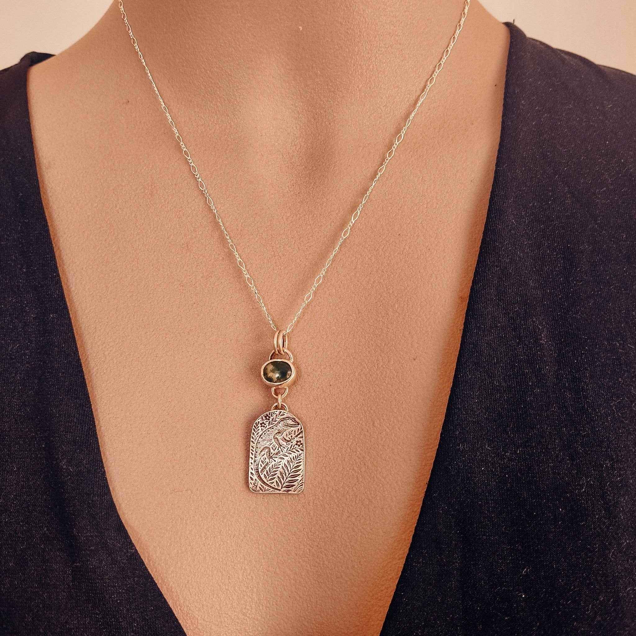 Gecko Moss Agate Necklace - Kowhai and Sage
