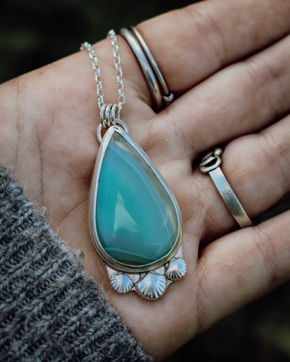 Green Agate Shell Necklace - Kowhai and Sage