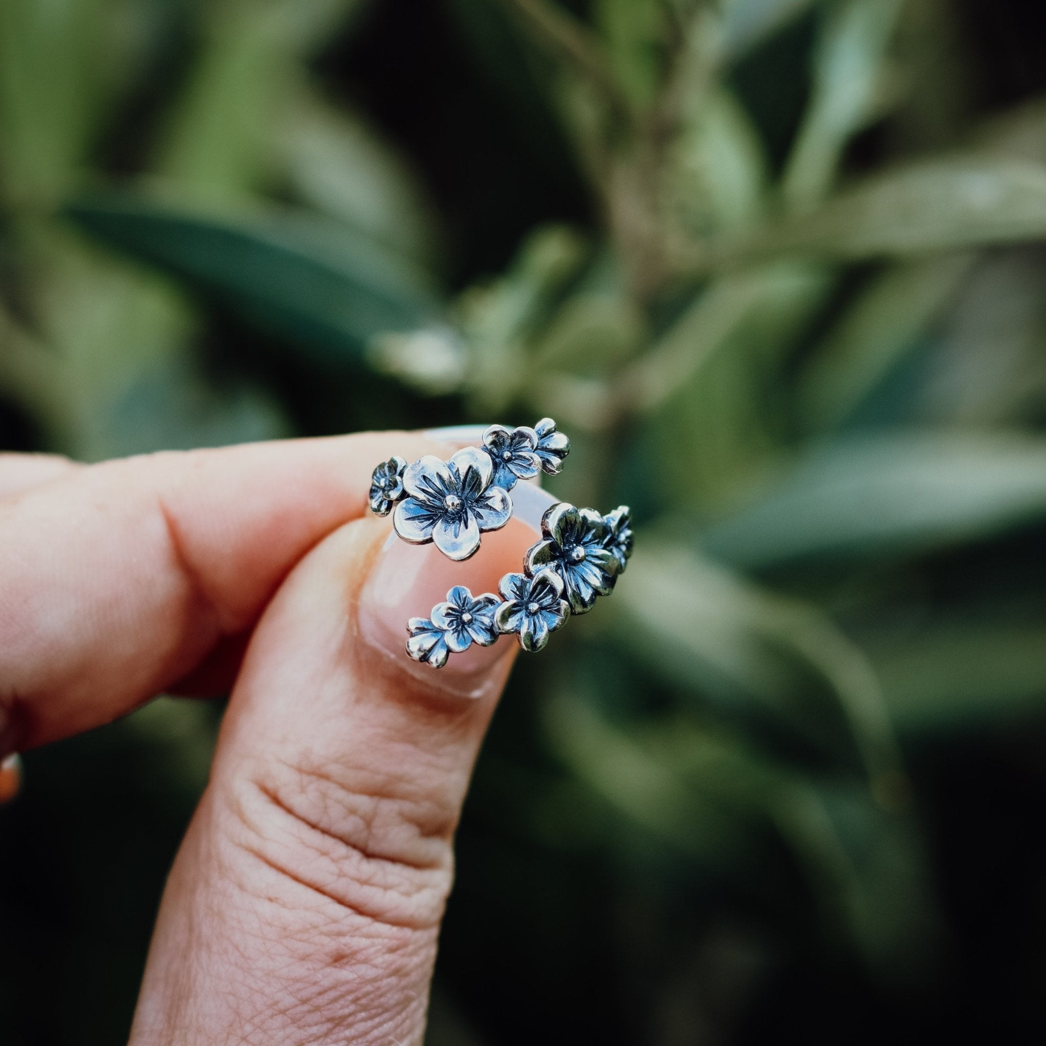 Manuka Blossom Adjustable Ring - Kowhai and Sage