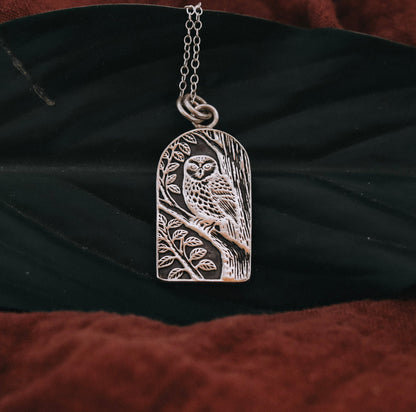 Silver Arch Pendants – Ruru, Tui, Kotare, Pīwakawaka & Orca - Kowhai and Sage