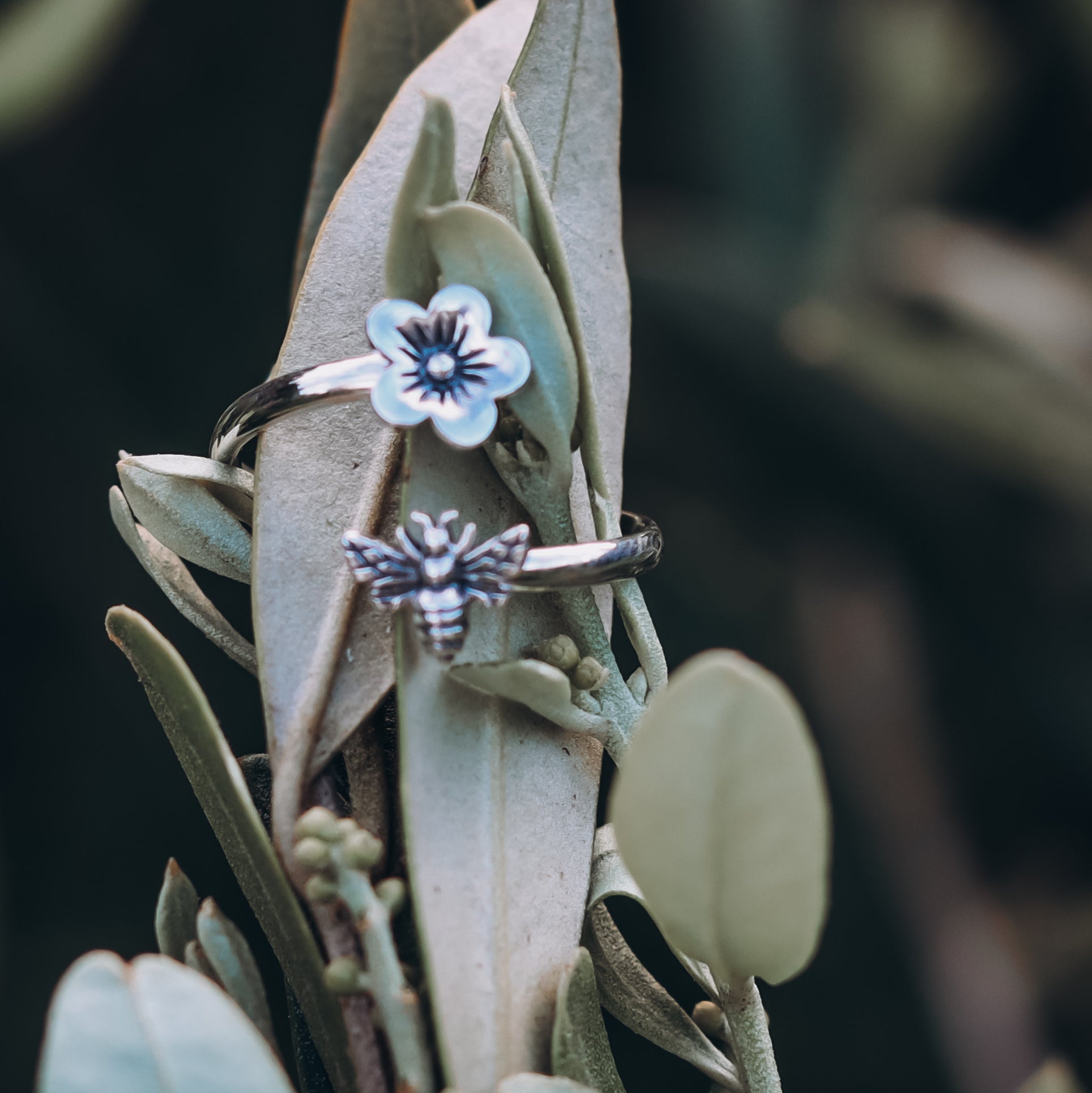 Sterling Silver Bee & Manuka Blossom Adjustable Ring - Kowhai and Sage