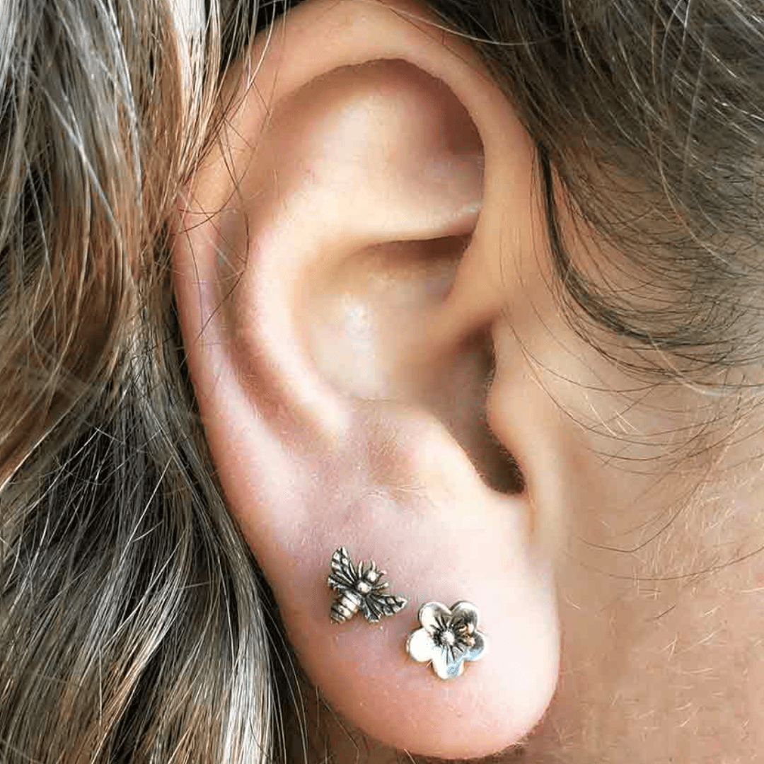 Sterling Silver Manuka Blossom & Bee Earrings - Kowhai and Sage
