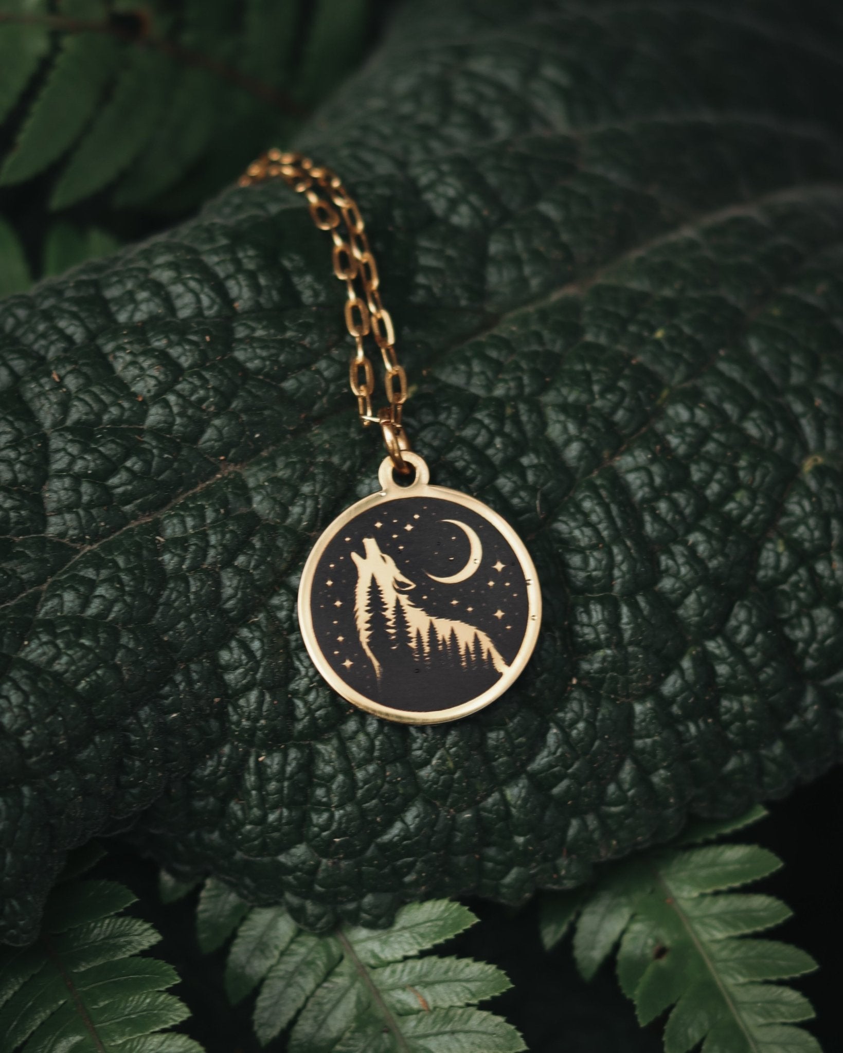 Wild at Heart Wolf Necklace - Kowhai and Sage