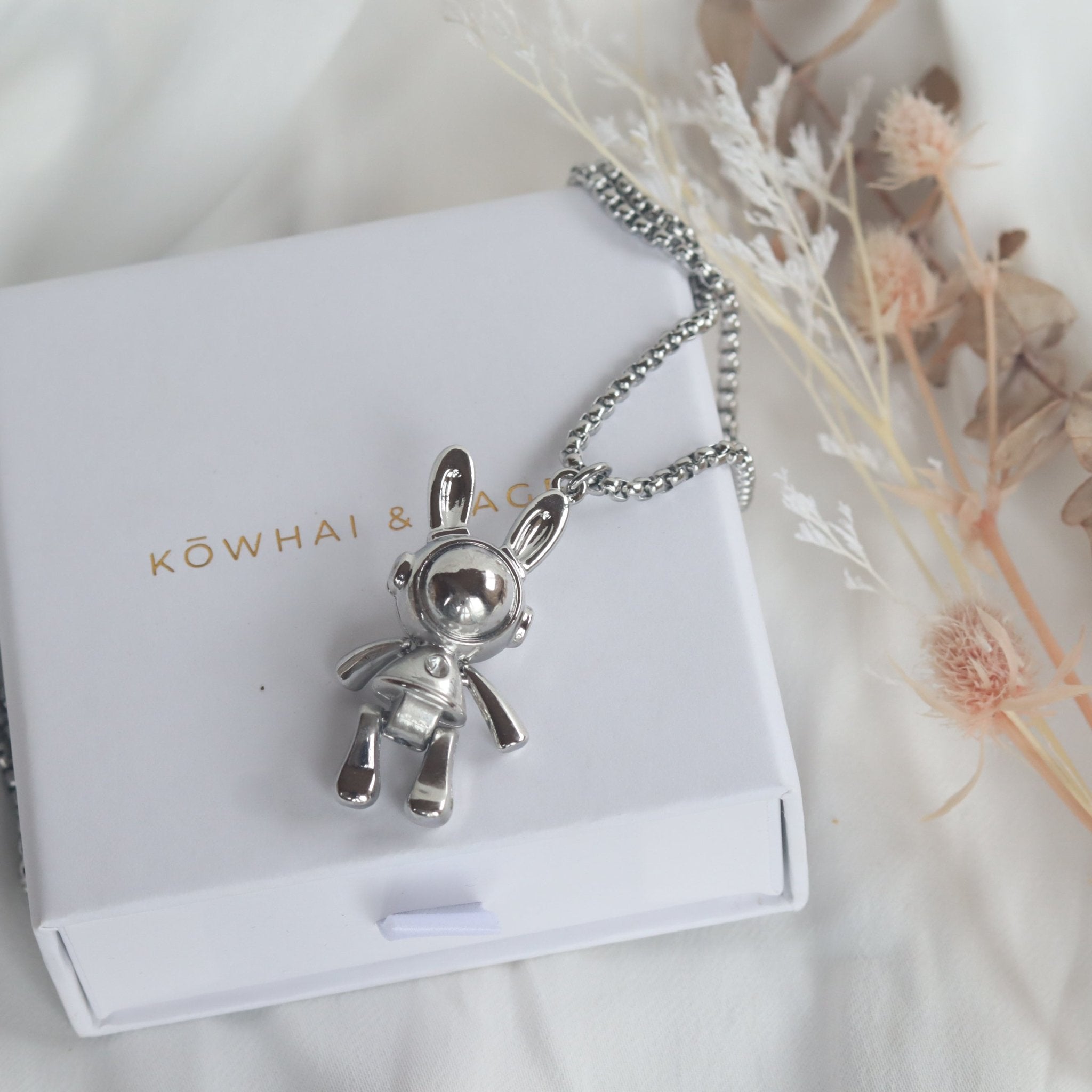 Fidget Friends Fidget Necklace - Kowhai and Sage